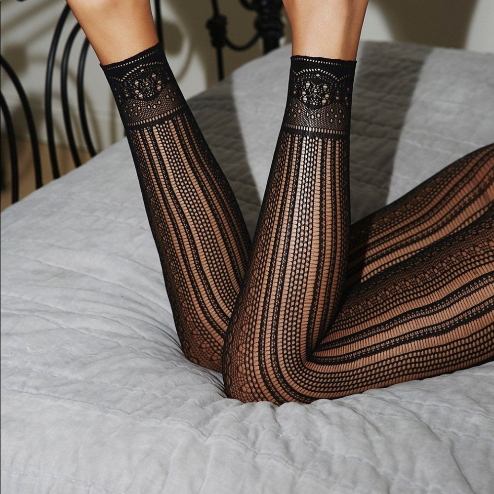 ISO free people Black mAgic tights♥️ - Picture 2 of 2